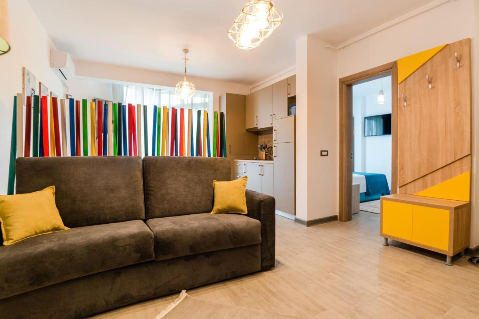 Alezzi Beach Resort Gorgeous Family Aparment Cu Piscina Navodari Exterior photo