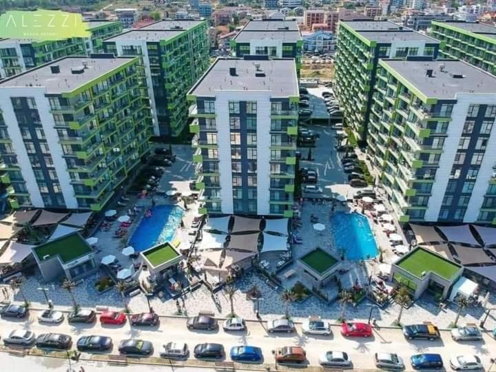 Alezzi Beach Resort Gorgeous Family Aparment Cu Piscina Navodari Exterior photo
